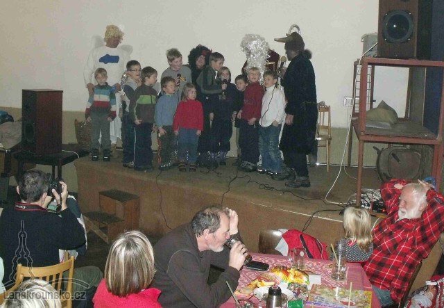 18_A na zaver vsichni_2.jpg